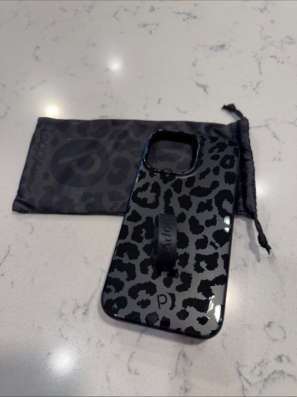 Loopy Case Black Leopard Print Phone Case iPhone 14 Pro Max. Never used